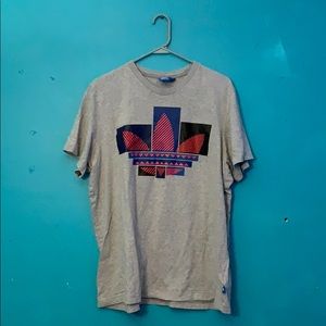 XL GREY MENS ADIDAS T SHIRT.